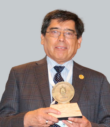 Dr. Manuel Arteaga Martínez